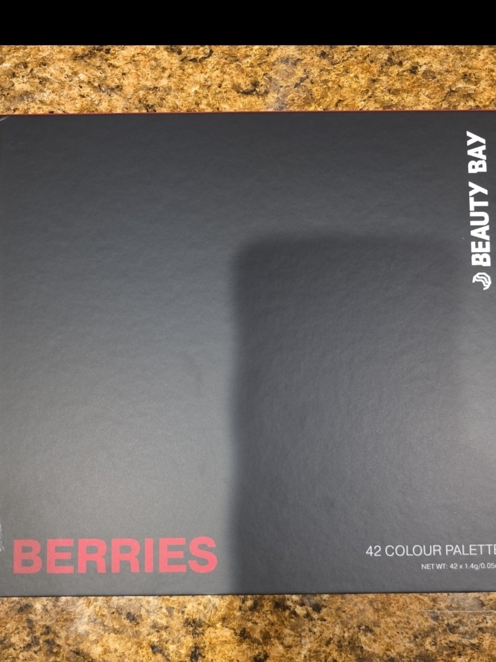 Beauty Bay Berries 42-Color Eyeshadow Palette